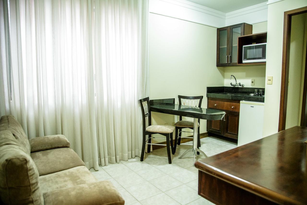 ג'וינוויל Le Village Flats E Hotel מראה חיצוני תמונה
