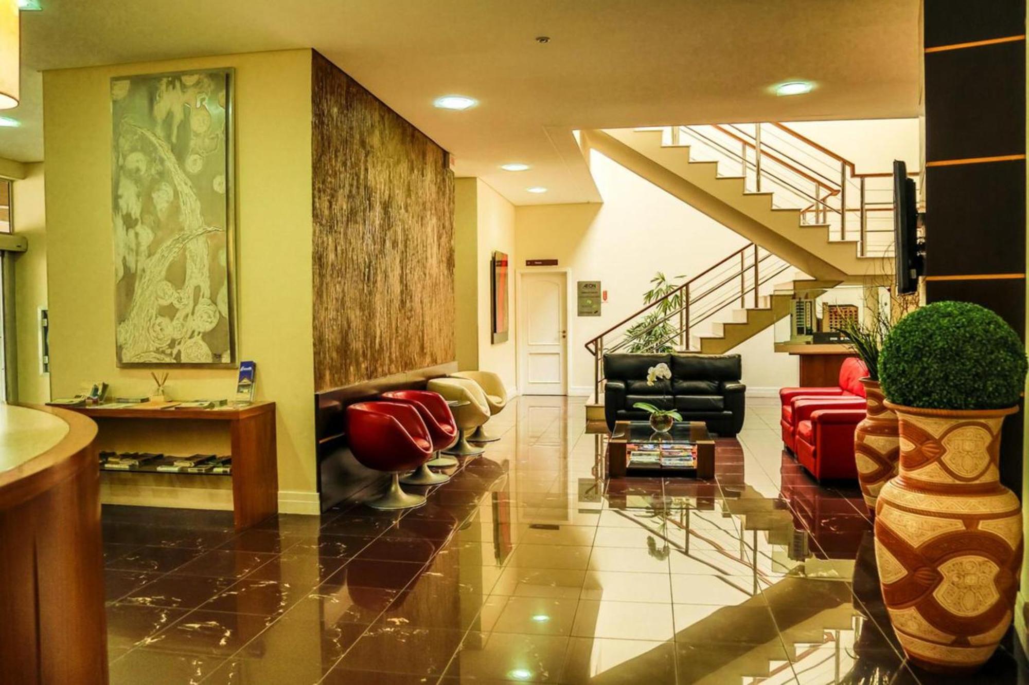 ג'וינוויל Le Village Flats E Hotel מראה חיצוני תמונה
