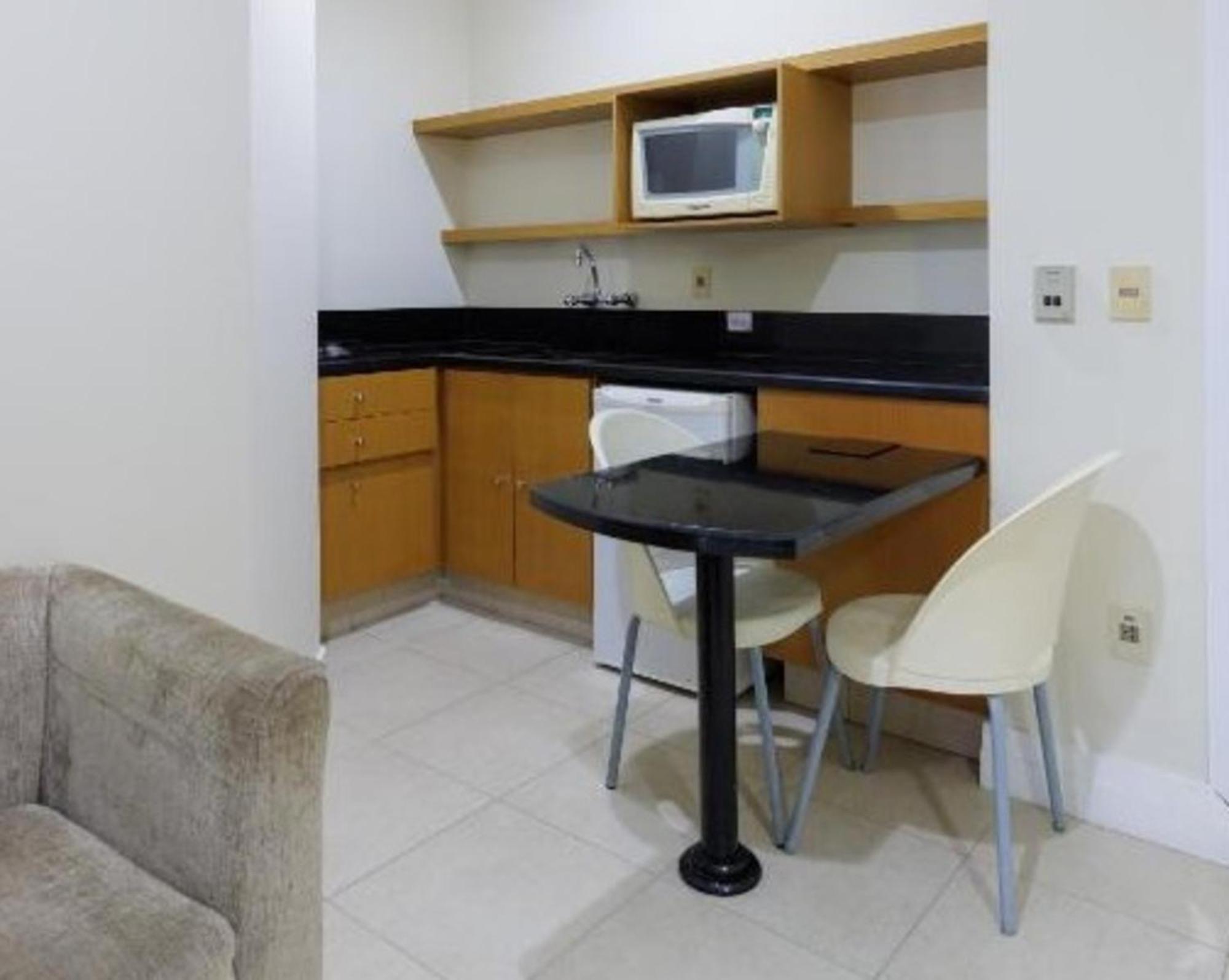 ג'וינוויל Le Village Flats E Hotel חדר תמונה